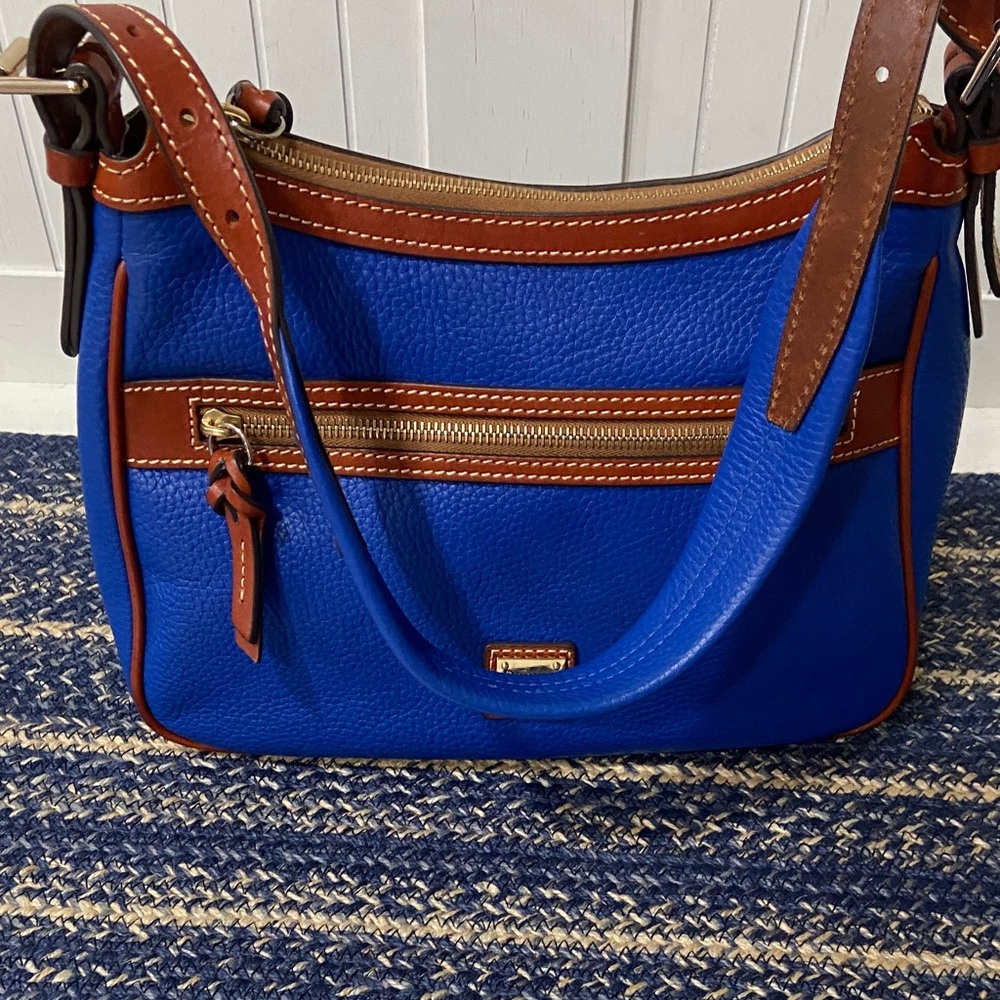 Dooney & Bourke Royal Blue and Chestnut Shoulder Bag - Picture 2 of 9
